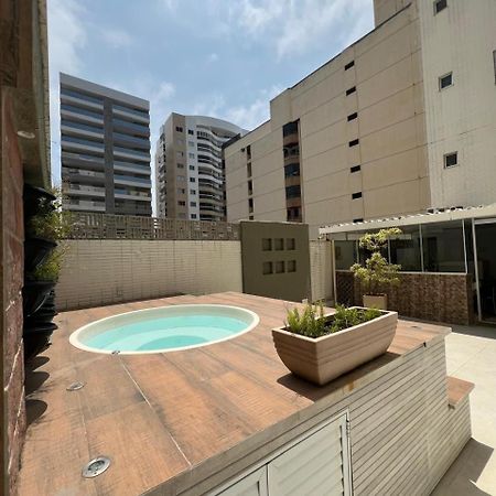 Apt 3Q Luxo Com Ar E Jacuzzi Na Beira Mar Гуарапарі Екстер'єр фото