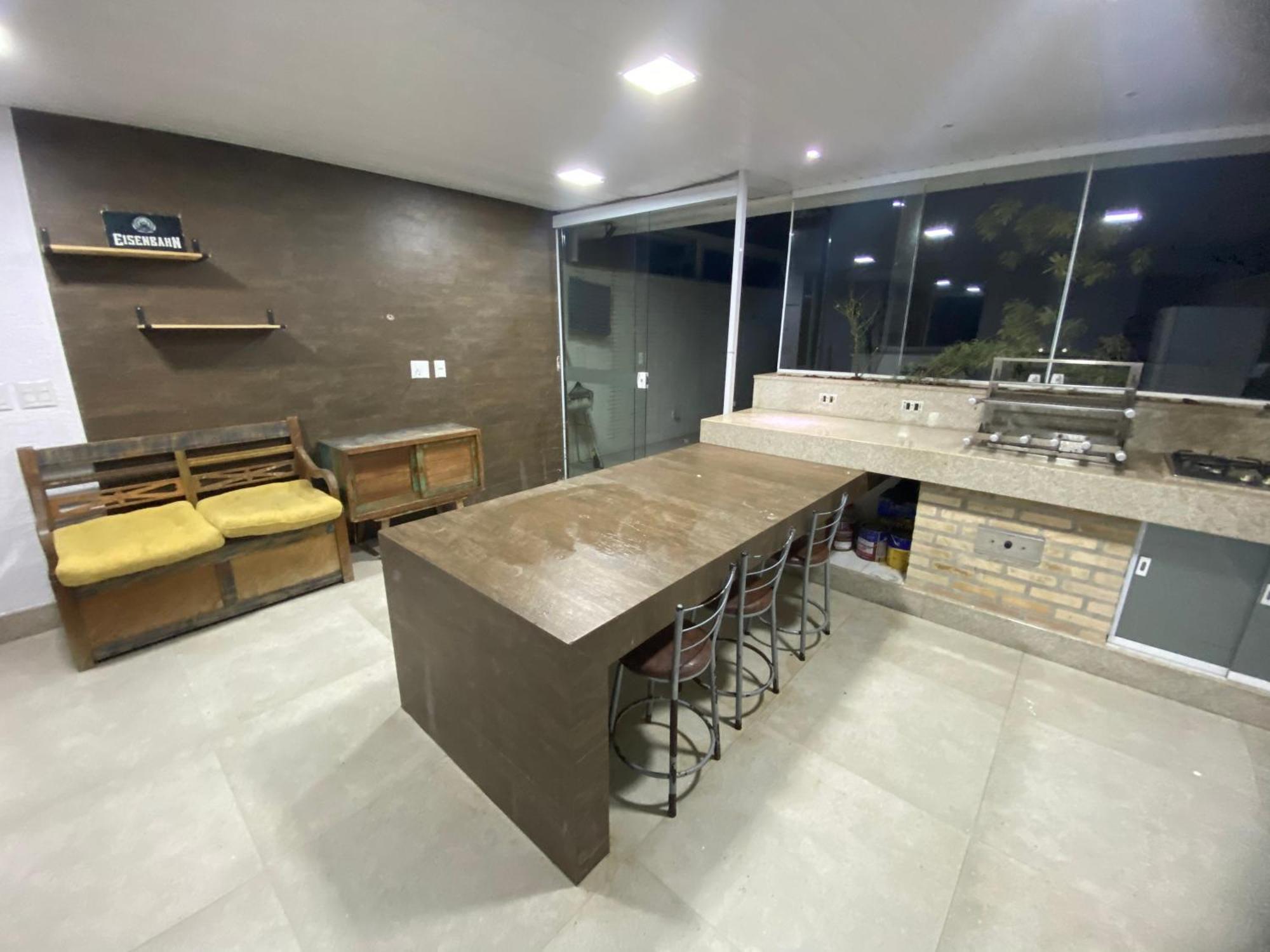 Apt 3Q Luxo Com Ar E Jacuzzi Na Beira Mar Гуарапарі Екстер'єр фото
