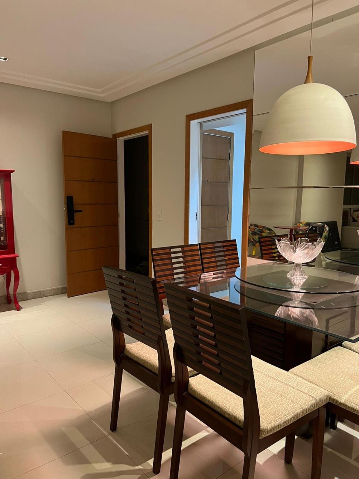 Apt 3Q Luxo Com Ar E Jacuzzi Na Beira Mar Гуарапарі Екстер'єр фото